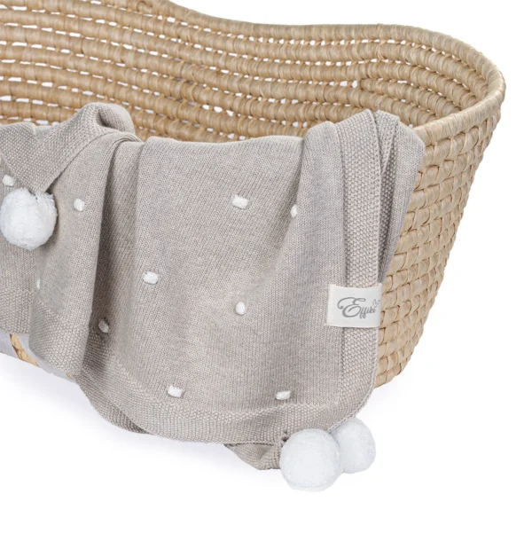 Տրիկոտաժե վերմակ պոմպոններով Effiki