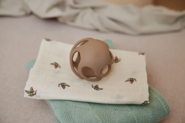 Սիլիկոնե ատամների  գնդիկ Ø 9.5 սմ Jollein