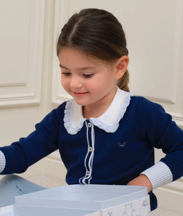 Մեդի կարդիգան Livly