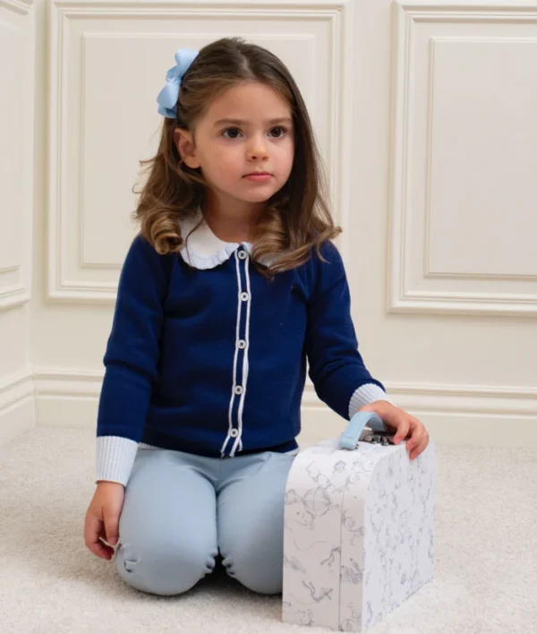 Մեդի կարդիգան Livly