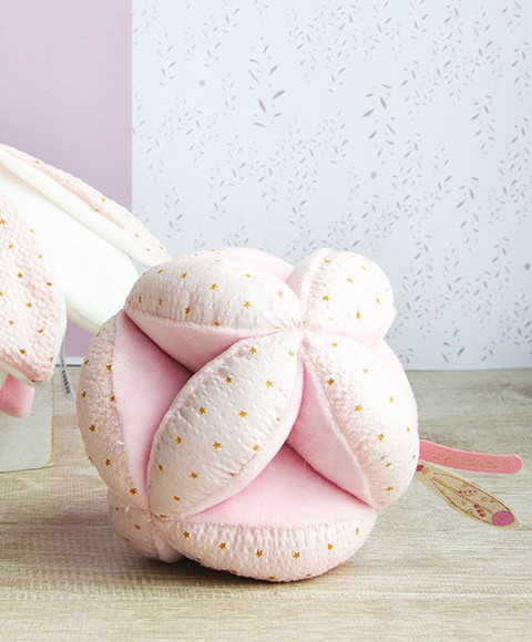 Բեժ գույնի զարգացնող բռնվող խաղային գունդ